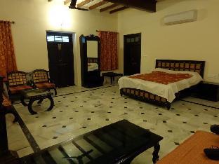 champaner heritage resort