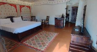 champaner heritage resort