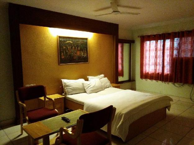 Kp Suites,Hyderabad>>Hitec City,3 star