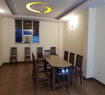 hotel apple 9 jaipur