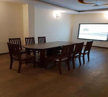hotel apple 9 jaipur