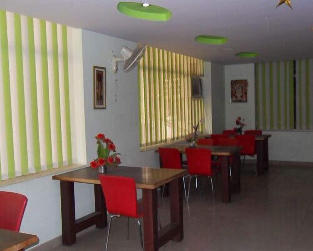 hotel apple 9 jaipur