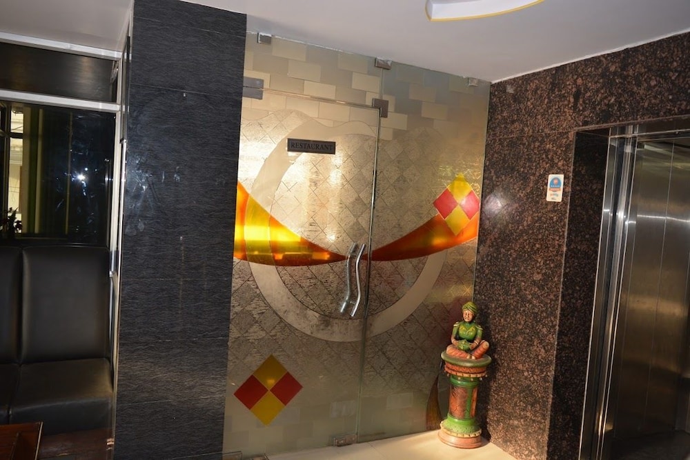 hotel apple 9 jaipur