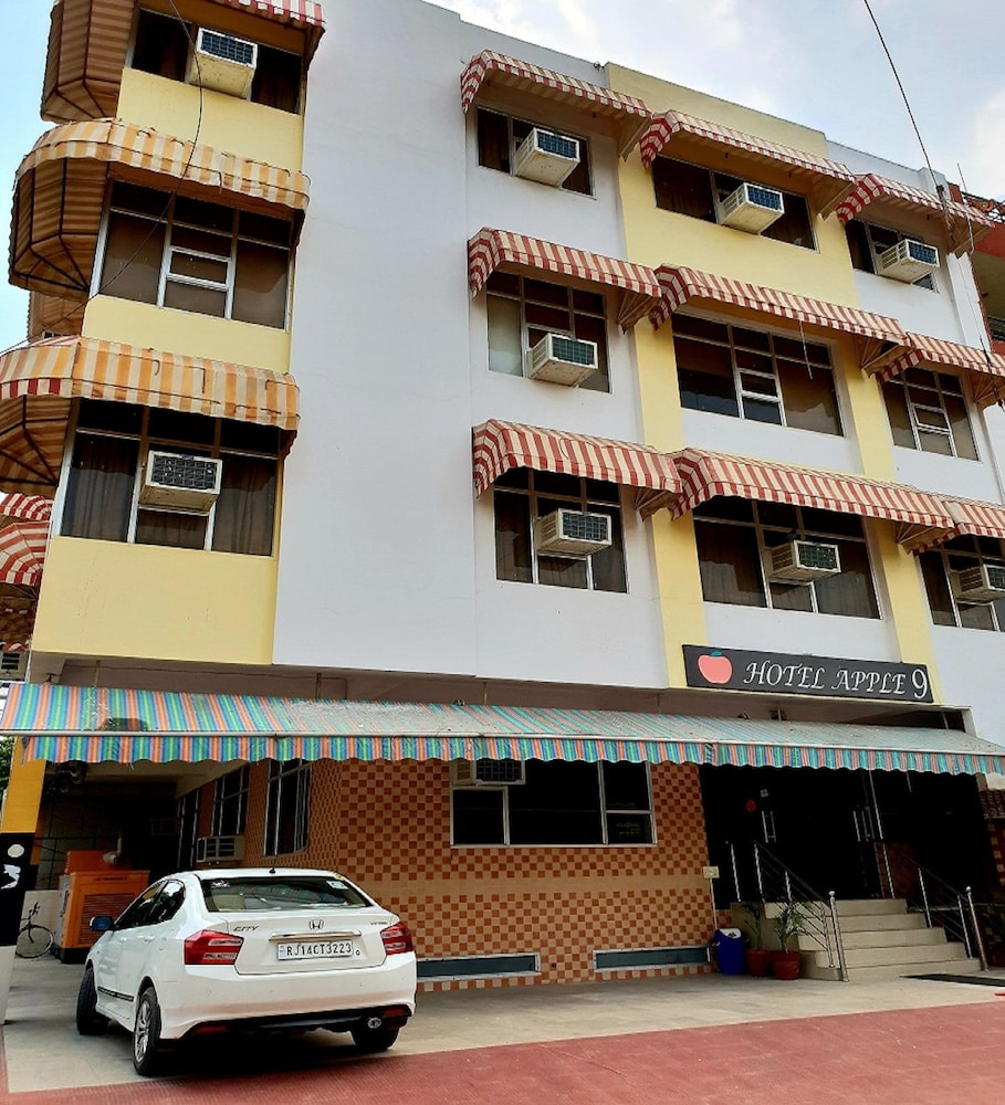 hotel apple 9 jaipur