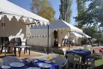 royal deluxe camp tents and cottages