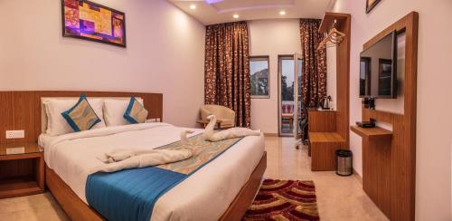 hotel suktara international
