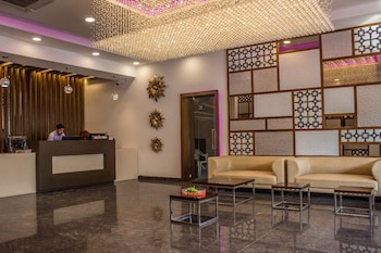 hotel suktara international