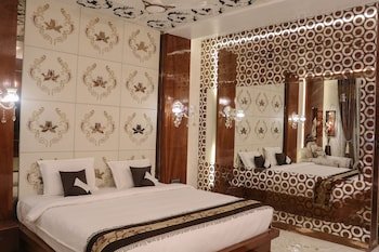 hotel rajahamsa