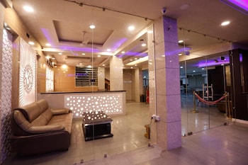 paradise ganga a river side hotel