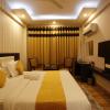 paradise ganga a river side hotel