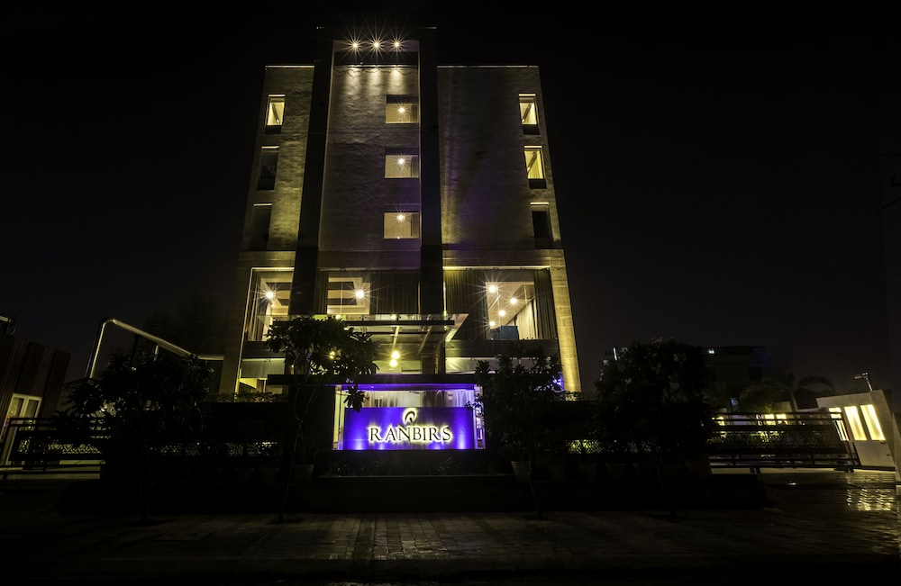 lucknow