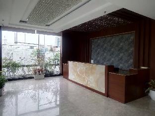 Hotel Ranbirs,Cp-125 Viraj Khand Rd, Viraj Khand,4 star