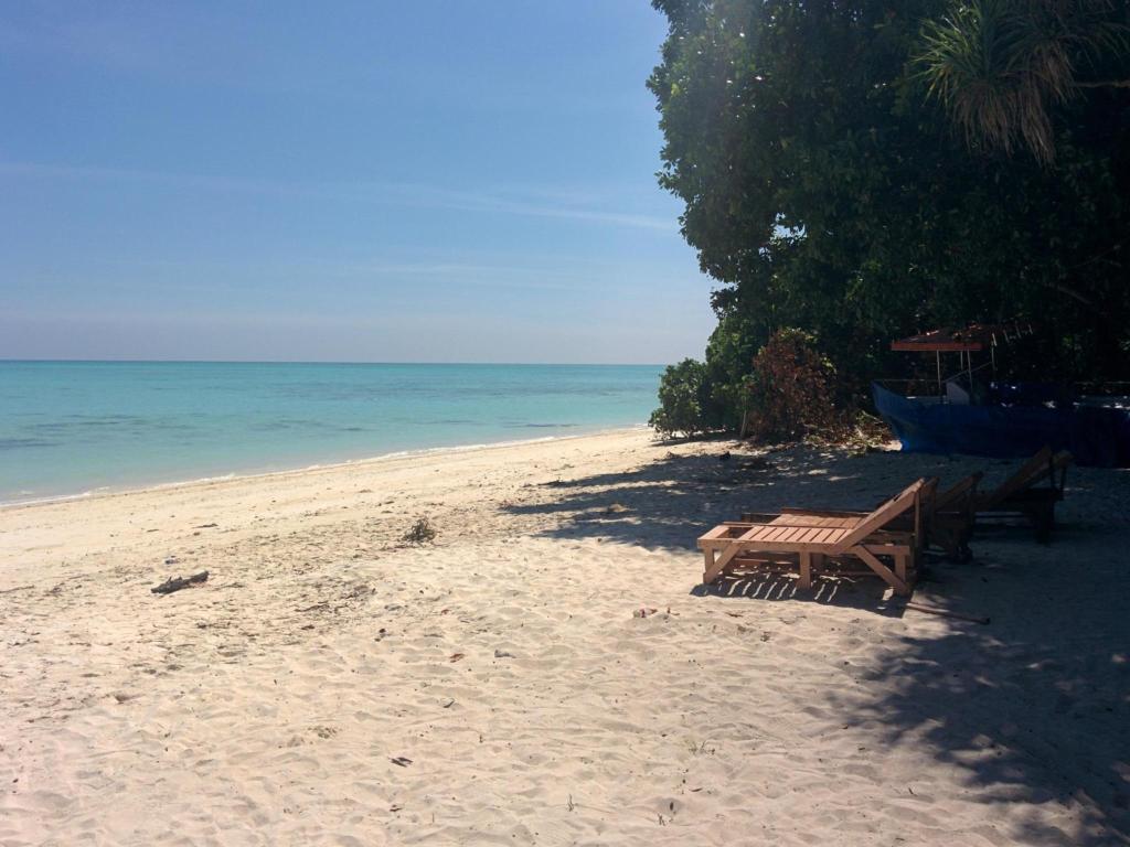 gold india beach resort