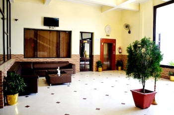taraji resort hotel and restaurant