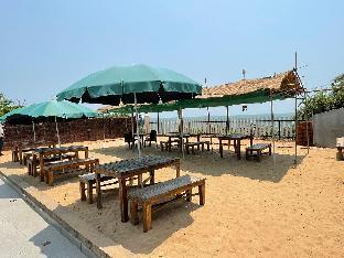 kays by the sea