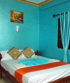 Calangute Beach Side Hotel,Calangute>>Baga,3.5 star