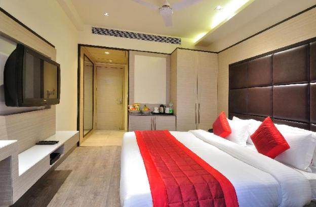 hotel royal grand opposite axis bank east patel nagar