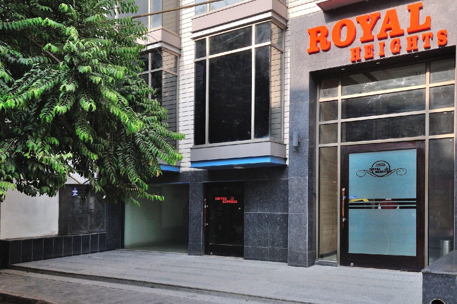 hotel royal grand opposite axis bank east patel nagar