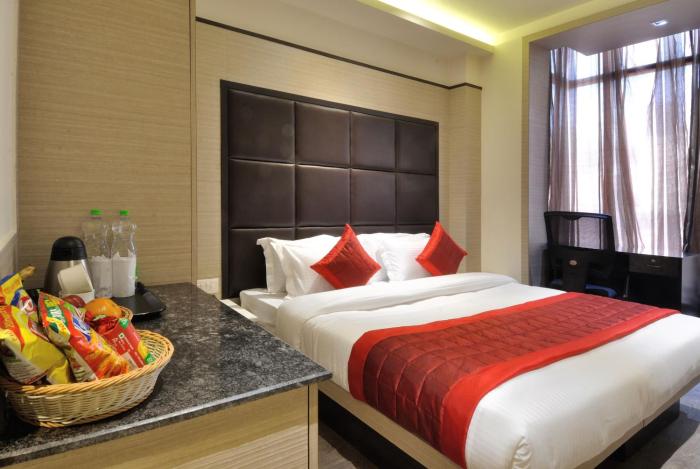 hotel royal grand opposite axis bank east patel nagar