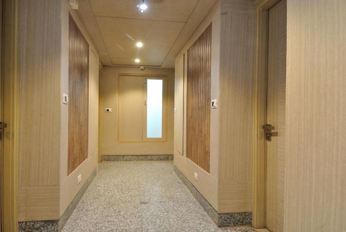 hotel royal grand opposite axis bank east patel nagar