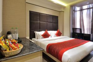 hotel royal grand opposite axis bank east patel nagar
