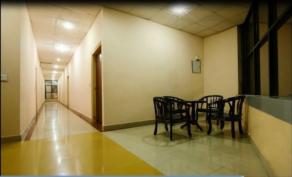 hotel green lotus dwarka