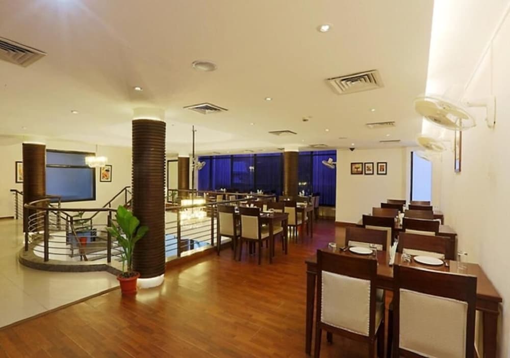 hotel green lotus dwarka