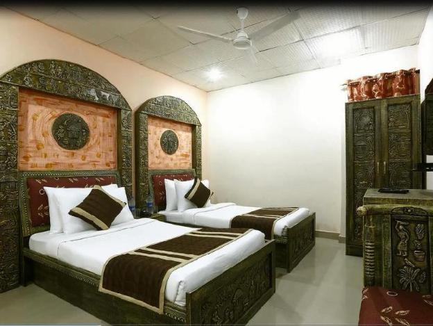 hotel green lotus dwarka