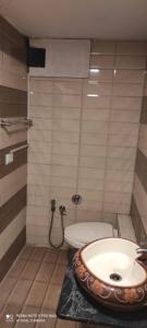 Hotel Crystal Inn,In Ahmedabad (Ahmedabad City Centre),2 star