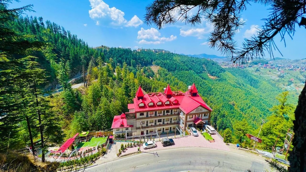 hotel shimla hills international