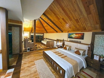 chamong chiabari mountain retreat