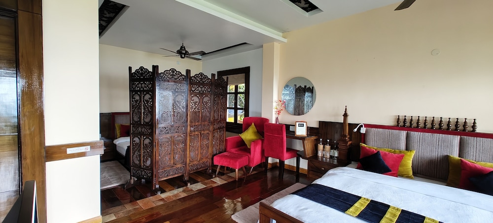 chamong chiabari mountain retreat