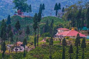 Chamong Chiabari Mountain Retreat,Kayiavir Plungdung>>Darjeeling,4 star