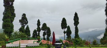 Chamong Chiabari Mountain Retreat,Kayiavir Plungdung>>Darjeeling,4 star