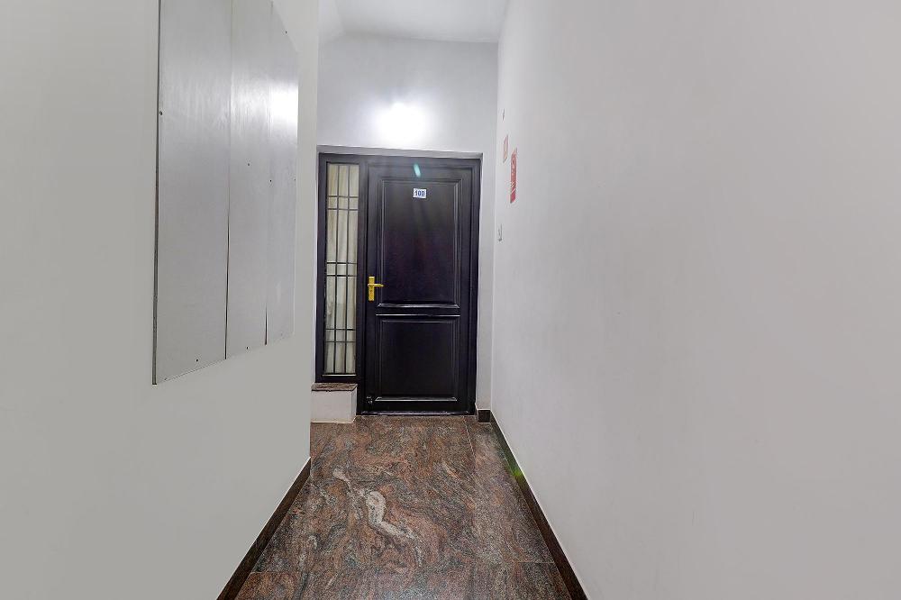 eben service apartment