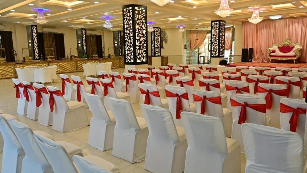 hotel shiv palace