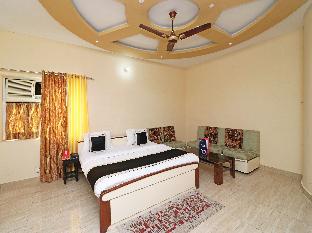 Hotel Nirmal Palace,Near Green Park International Stadium,3 star