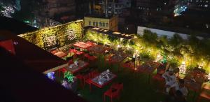 Capital O 8565 Hotel Golden Palace,Kolkata>>Howrah,3 star