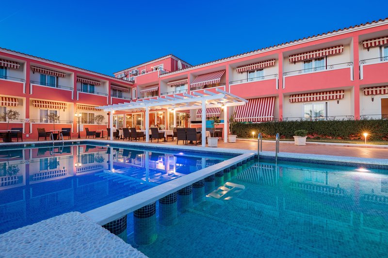 hotel sa barrera adults only