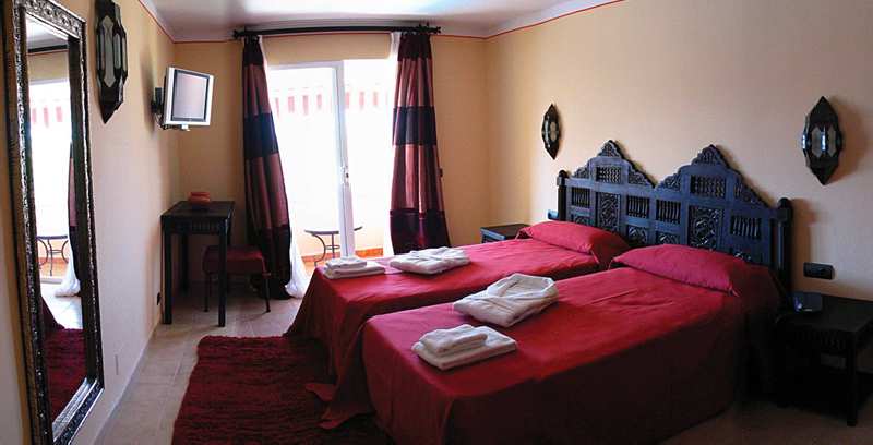 hotel sa barrera adults only