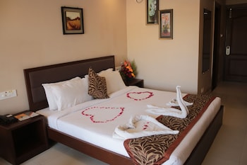 hotel shree hari grand