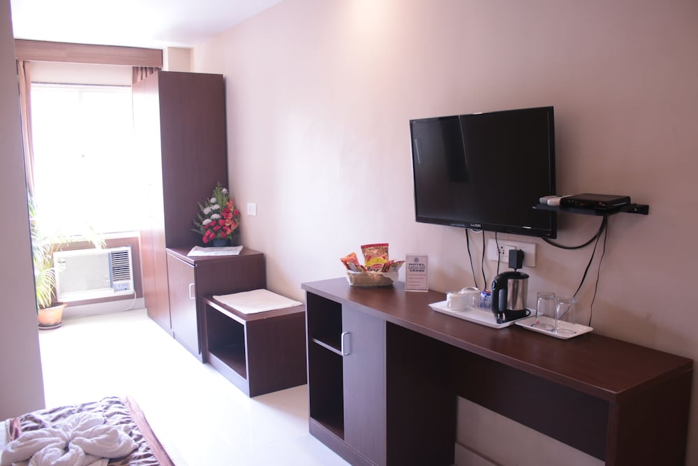 hotel shree hari grand