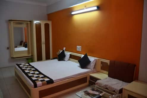 Hotel Amar Palace,Gandhi Nagar,3 star