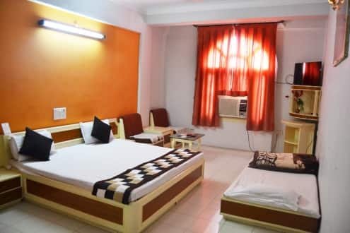 Hotel Amar Palace,Gandhi Nagar,3 star