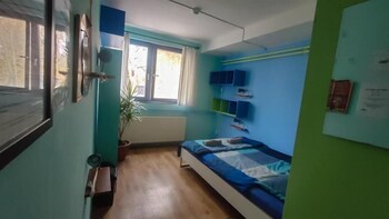 island hostel adults only