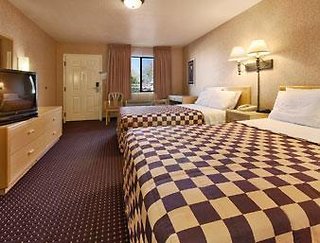 Days Inn By Wyndham East Albuquerque,Bernalillo>>Albuquerque,2 star