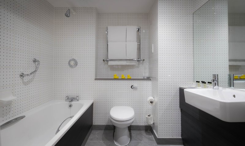 maldron hotel dublin airport