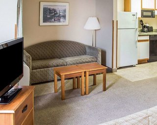 Mainstay Suites Dubuque At Hwy 20,Iowa>>Dubuque,2.5 star