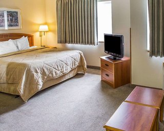 Mainstay Suites Dubuque At Hwy 20,Iowa>>Dubuque,2.5 star