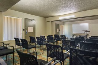 Quality Inn Duluth - Atlanta Northeast,Duluth>>Atlanta,3 star